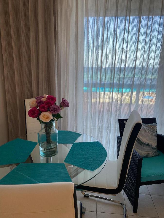 Alojamiento Con Balcon Hacia La Playa 115 Miami Beach Kültér fotó